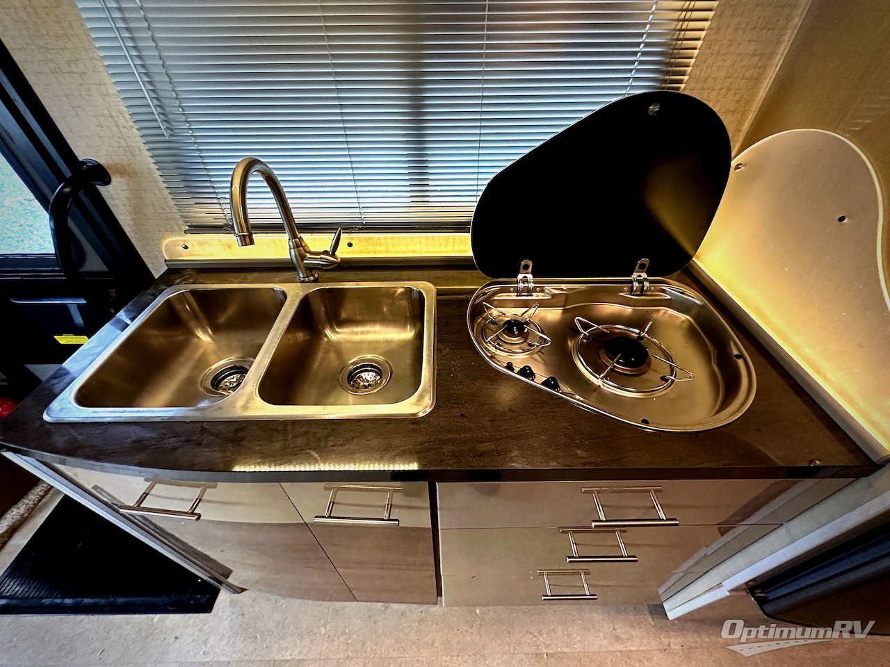 2016 Winnebago View 24V Photo 10