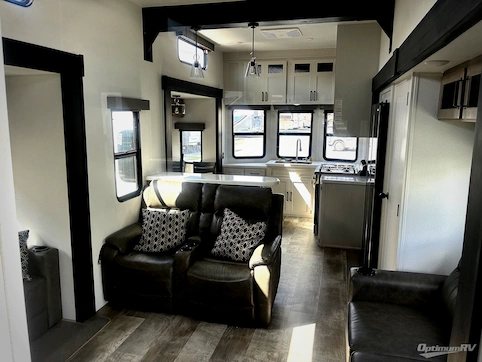 2025 Palomino Puma Destination 403LFT RV Photo 2