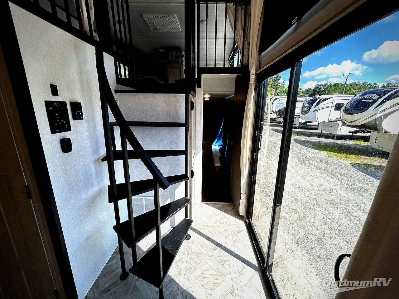 2024 Forest River Wildwood Grand Lodge 44VIEW Photo 7