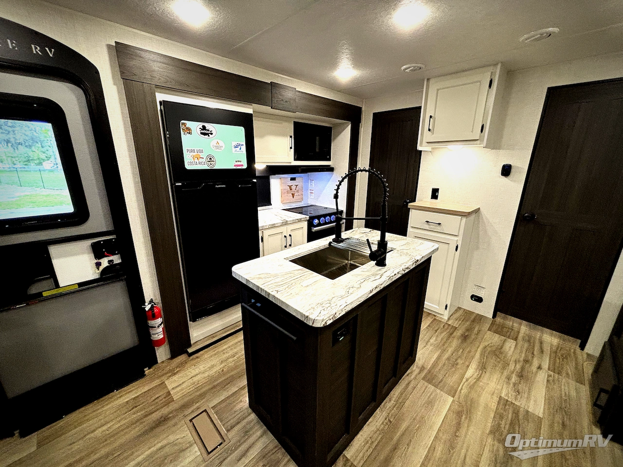 2025 Venture SportTrek ST333VIK Photo 12