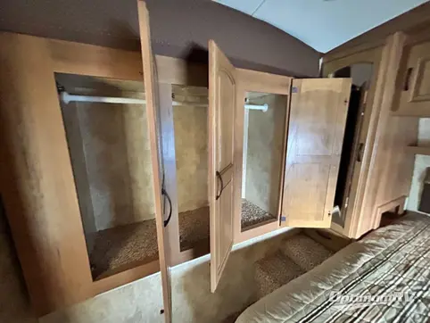 2012 Keystone Outback 298RE RV Photo 4