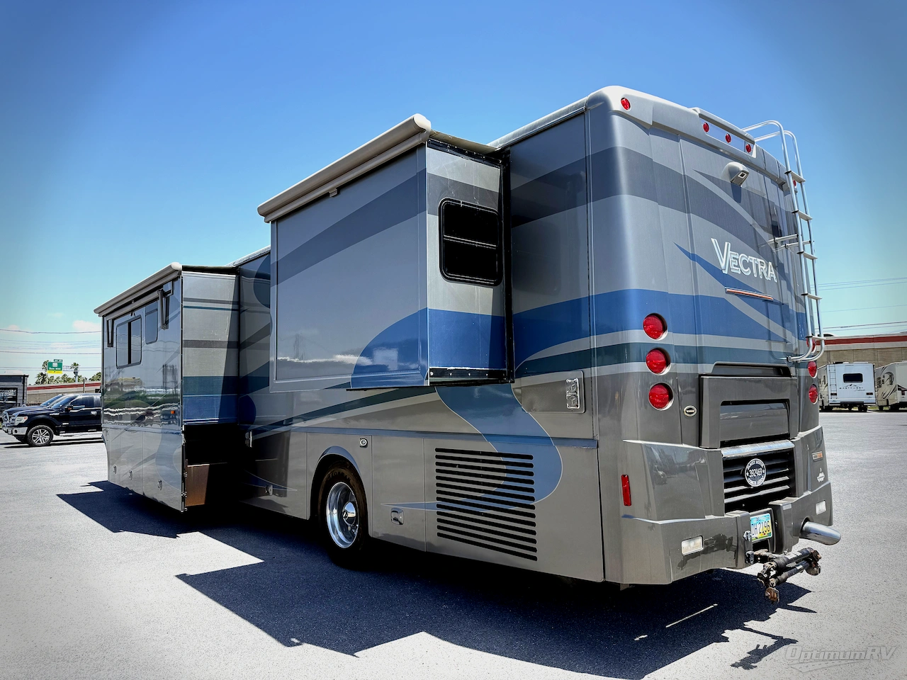 2005 Winnebago Vectra 40FD Photo 3