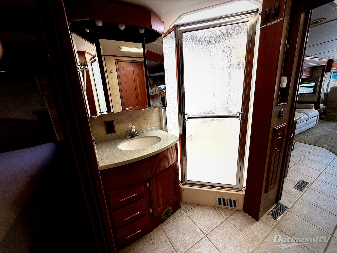 2005 Winnebago Vectra 40FD Photo 20