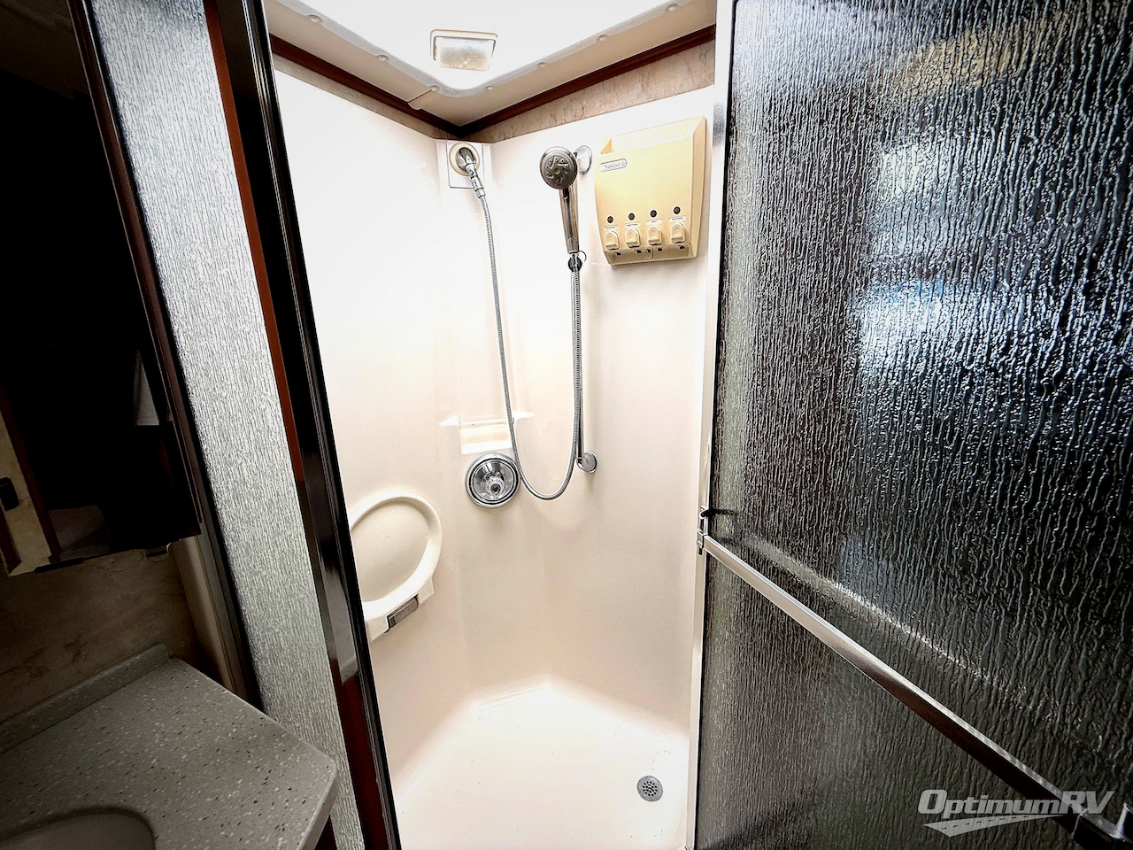 2005 Winnebago Vectra 40FD Photo 21
