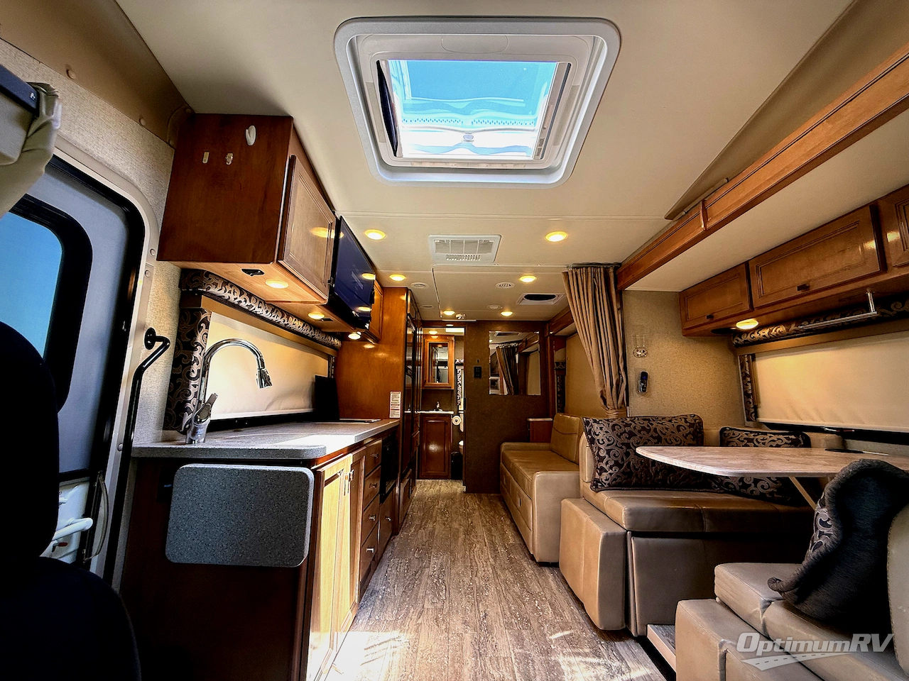 2020 Thor Siesta Sprinter 24MB Photo 5