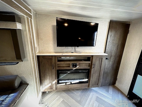 2022 Forest River Wildwood X-Lite 263BHXL RV Photo 3