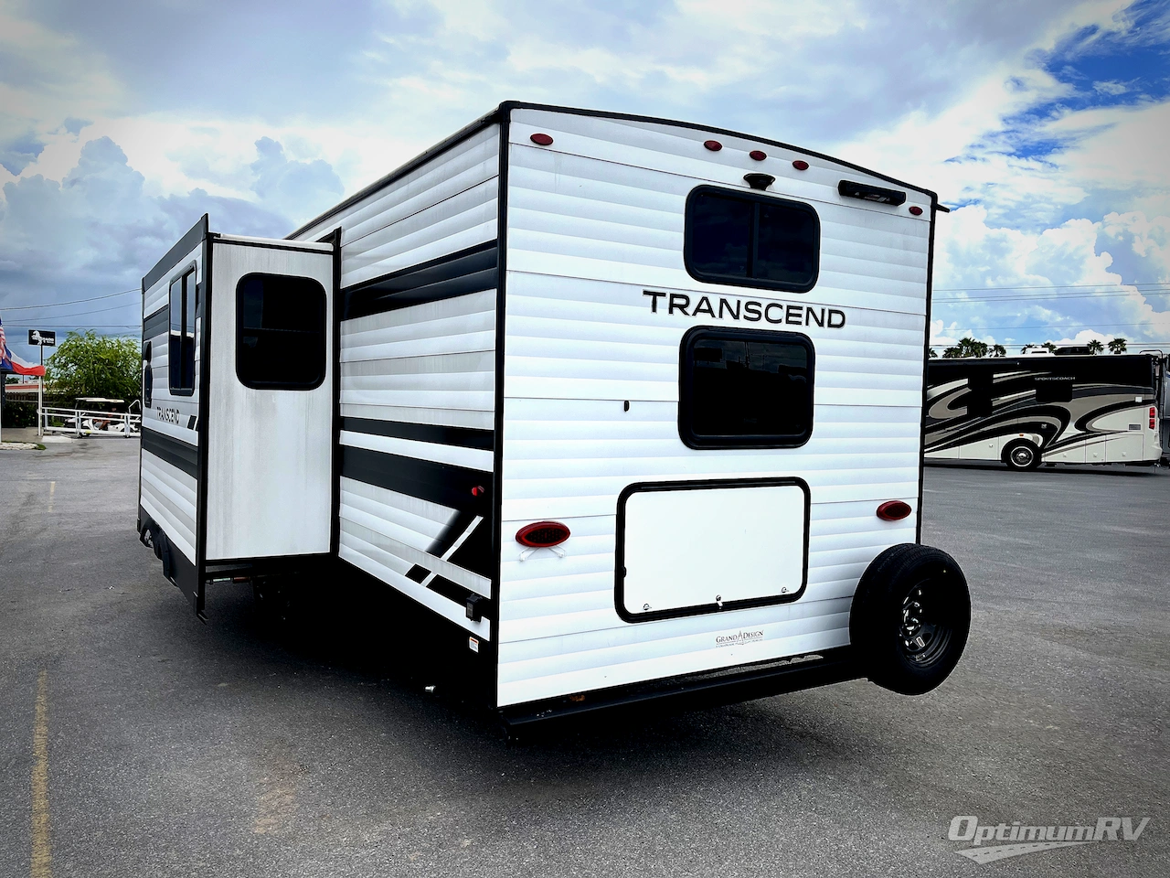 2025 Grand Design Transcend 295QBT Photo 3