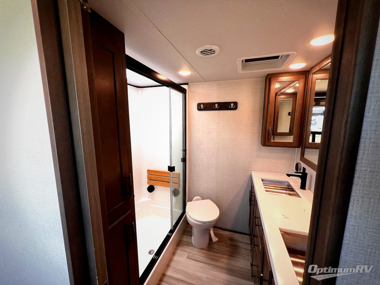 2023 Grand Design Solitude 390RK Photo 18