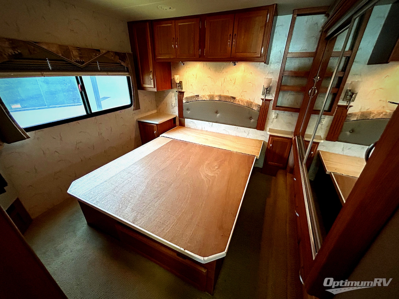 2007 National RV Tropical T330 Photo 19