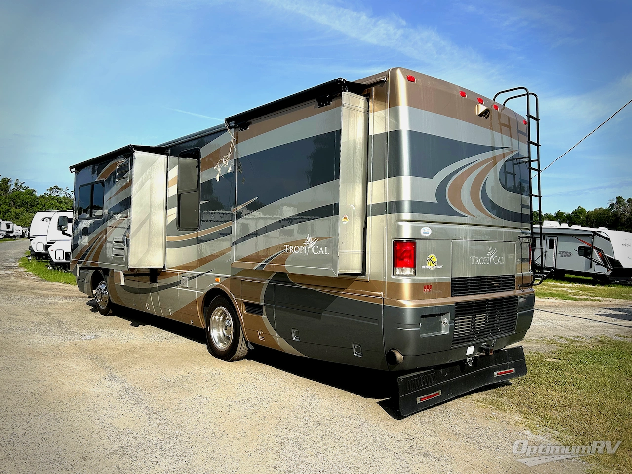 2007 National RV Tropical T330 Photo 3