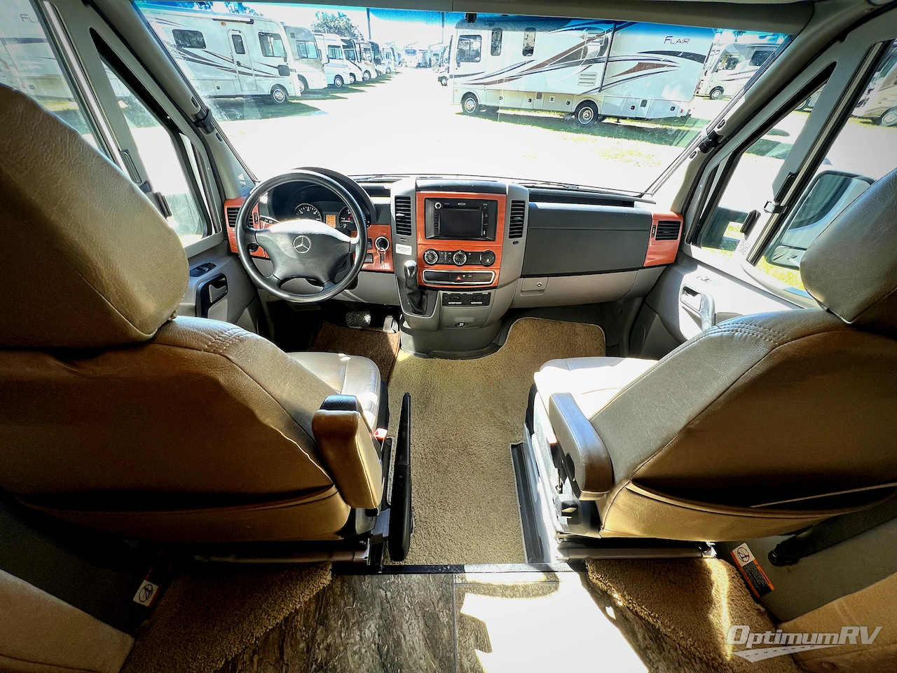 2012 Winnebago View 24J Photo 7