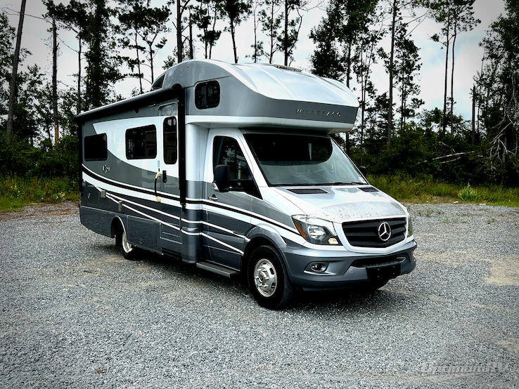 2018 Winnebago View 24J RV Photo 1