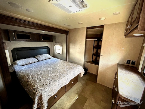 2019 Forest River Rockwood Windjammer 3029V RV Photo 3