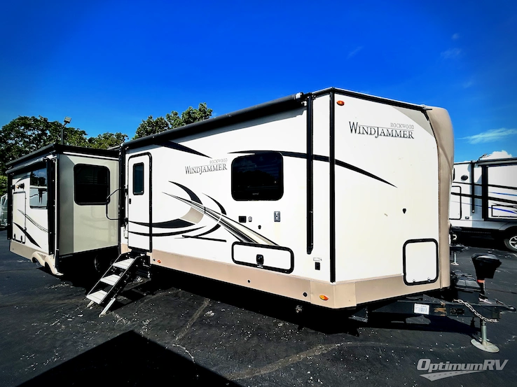 2019 Forest River Rockwood Windjammer 3029V RV Photo 1
