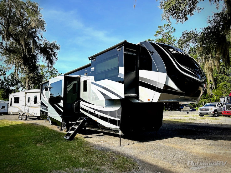 2021 Grand Design Solitude 380FL RV Photo 1