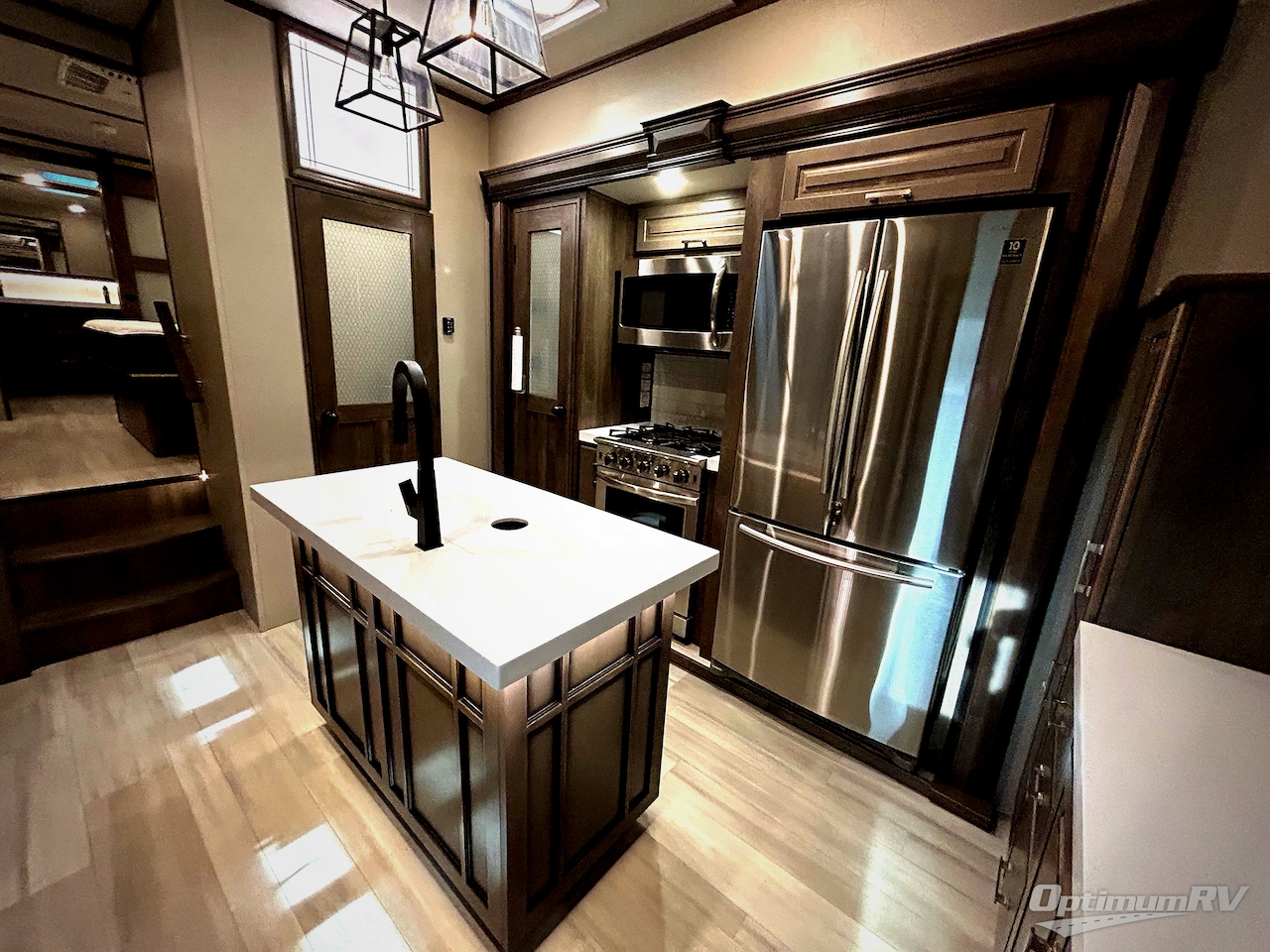 2021 Grand Design Solitude 380FL Photo 12