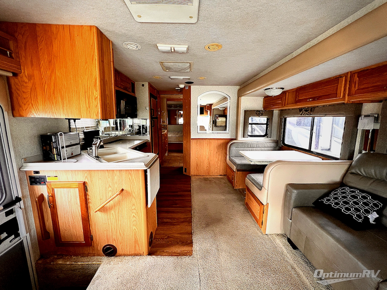 2004 National RV Sea Breeze 1341 Photo 4