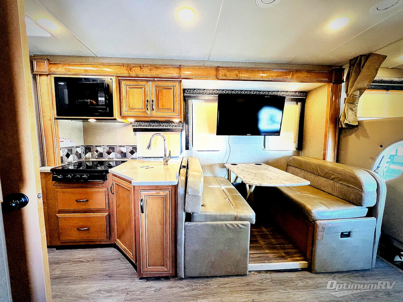 2018 Thor Quantum RW28 Photo 9