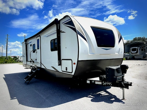 Used 2022 Palomino SolAire Ultra Lite 294DBHS Featured Photo