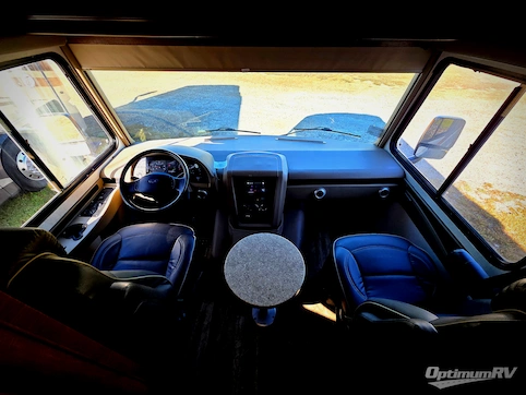 2017 Forest River Georgetown 3 Series 30X3 RV Photo 2