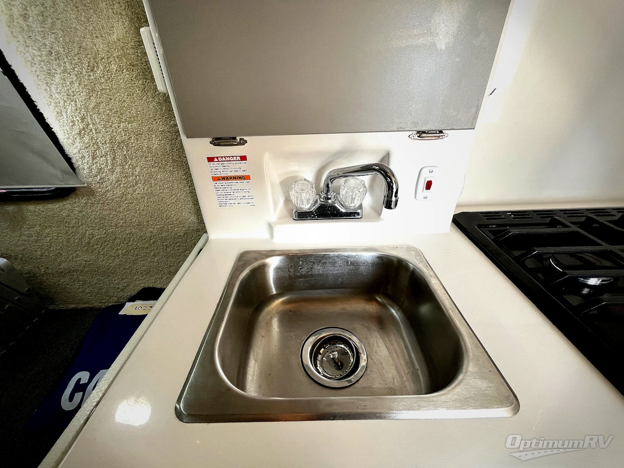 2023 Holiday House RV Deluxe 17 Photo 10