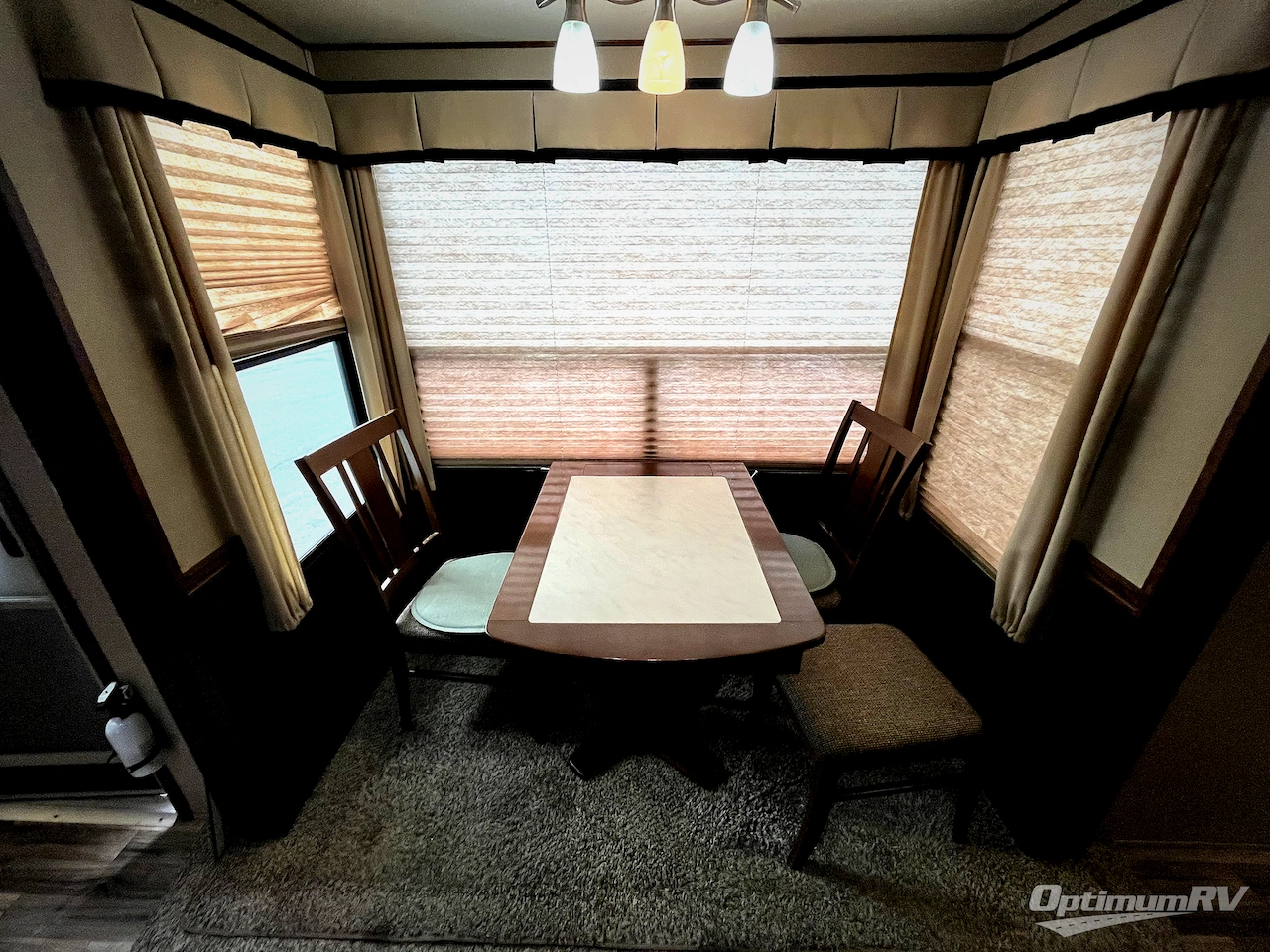 2015 Grand Design Solitude 379FL Photo 7