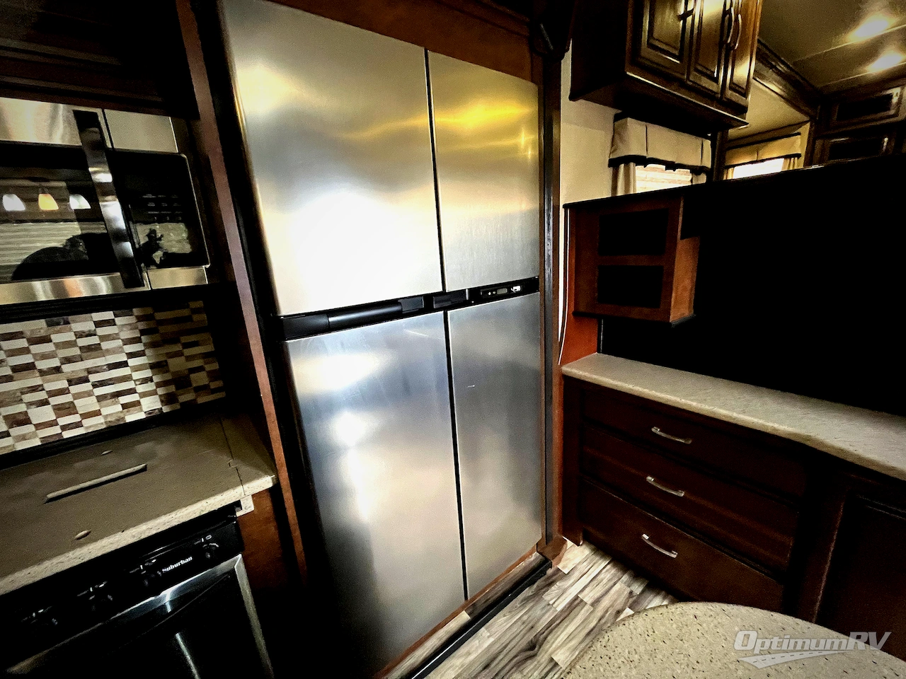 2015 Grand Design Solitude 379FL Photo 11