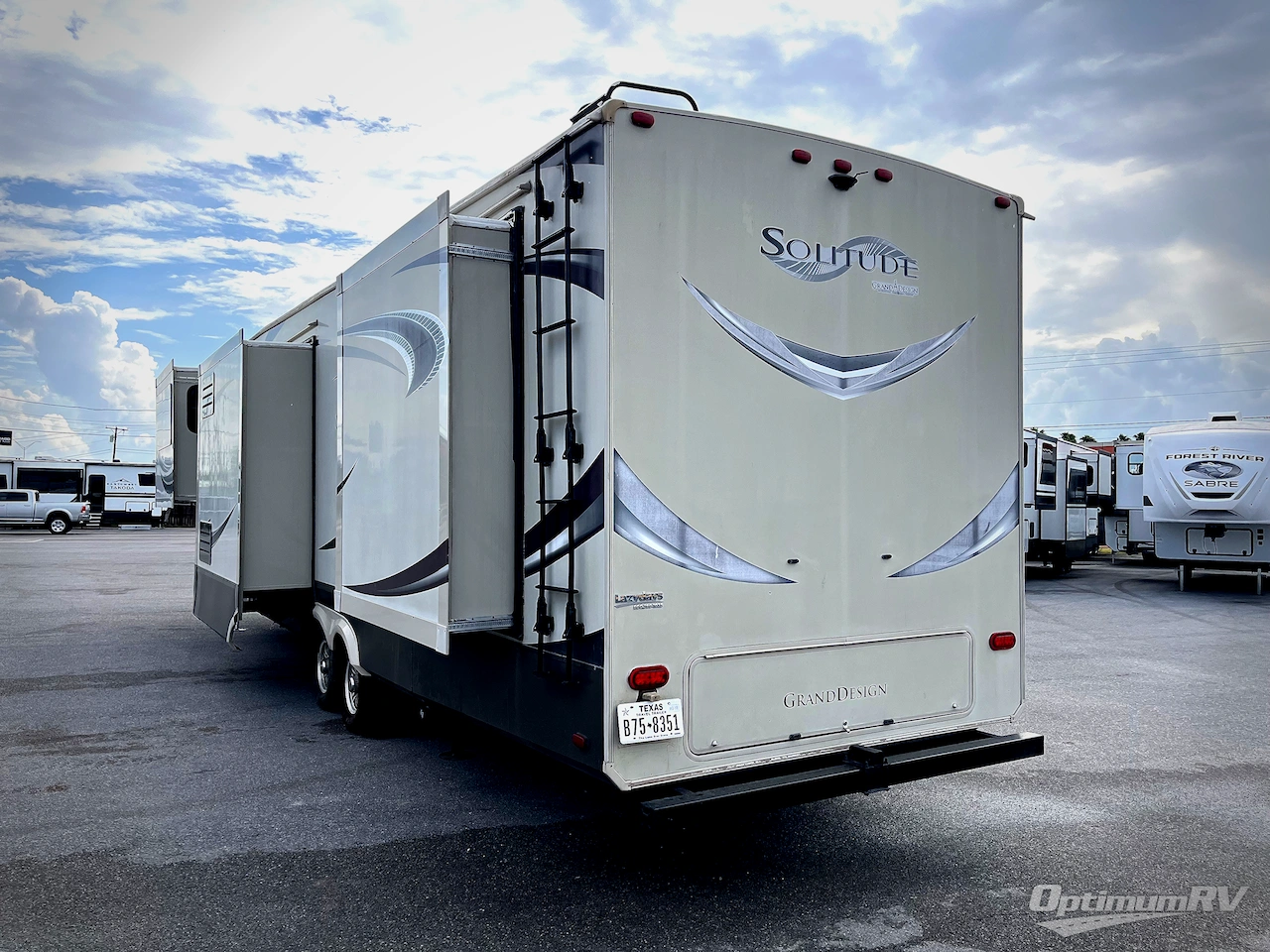 2015 Grand Design Solitude 379FL Photo 3