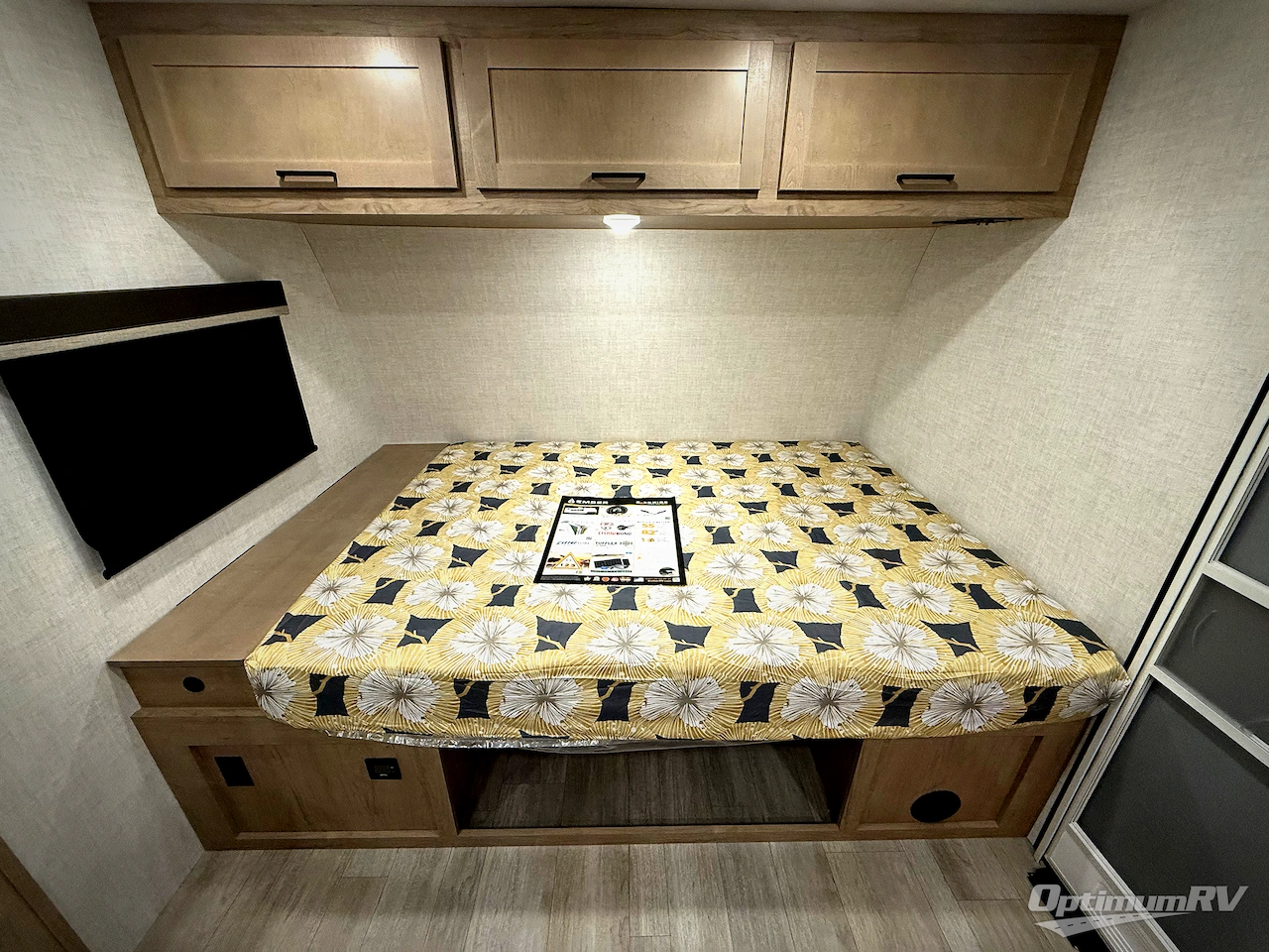 2026 Ember E-Series 19ETS Photo 6