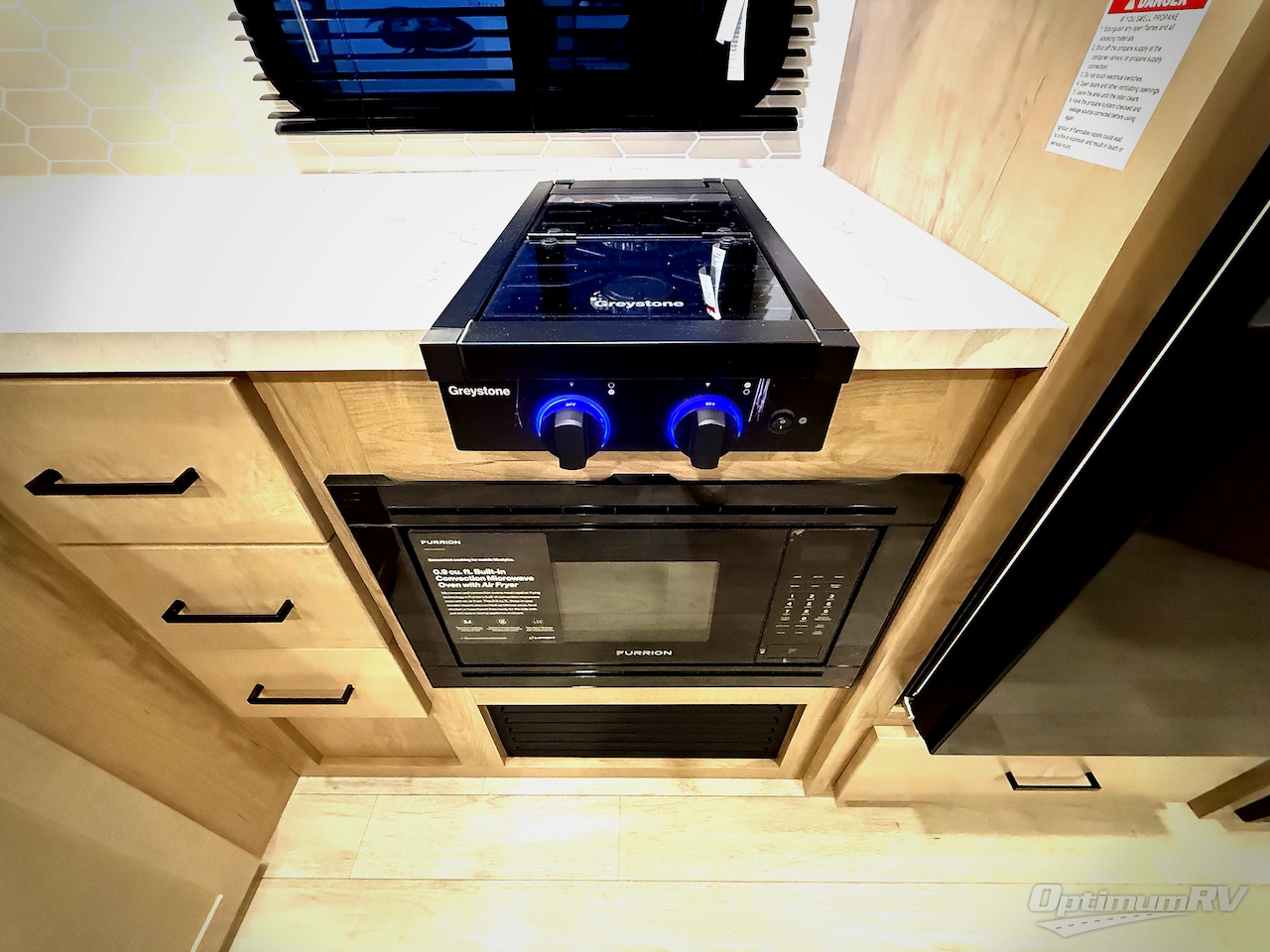 2026 Ember E-Series 26ETS Photo 13