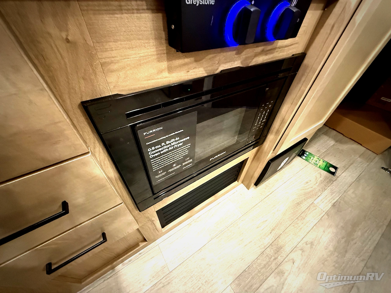 2026 Ember E-Series 22ETS Photo 13