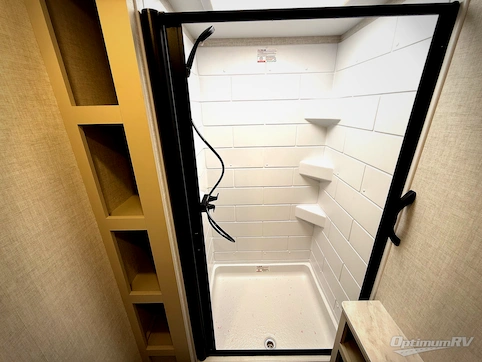 2026 Ember E-Series 22ETS RV Photo 4