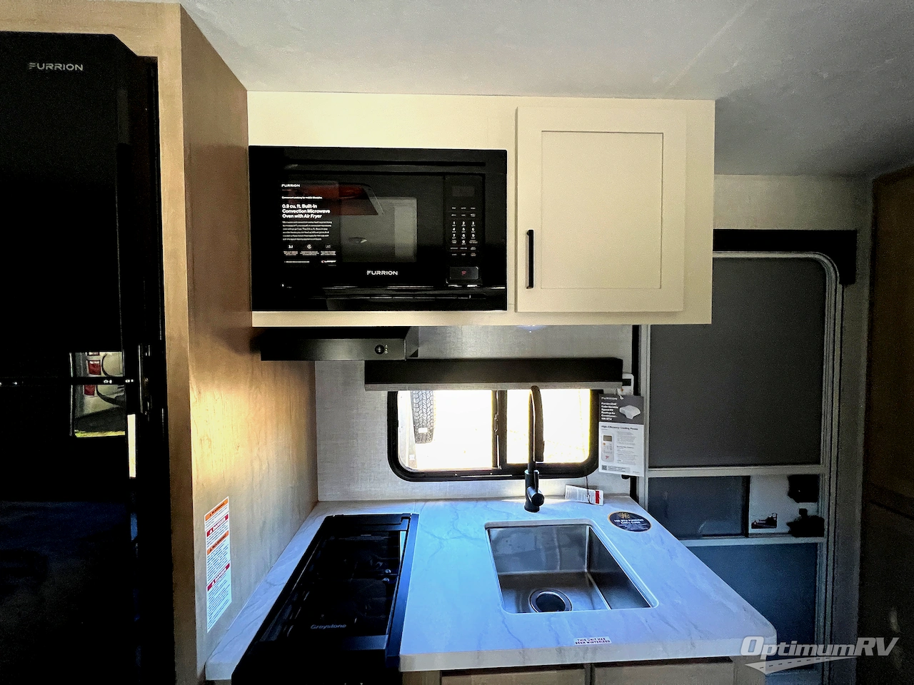 2026 Ember E-Series 18RBE Photo 10