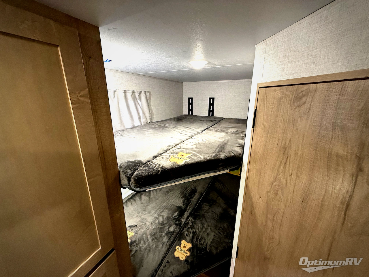 2026 Ember E-Series 26ETS Photo 14