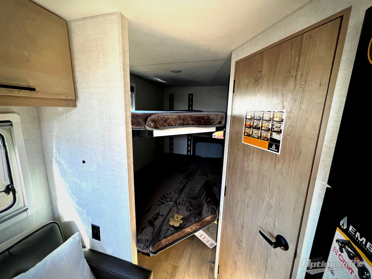 2026 Ember Overland Series 190MSL Photo 14