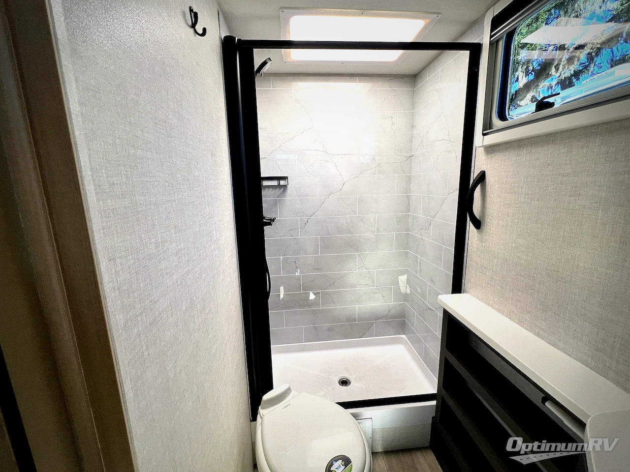 2026 Ember Overland Series 190MSL Photo 18