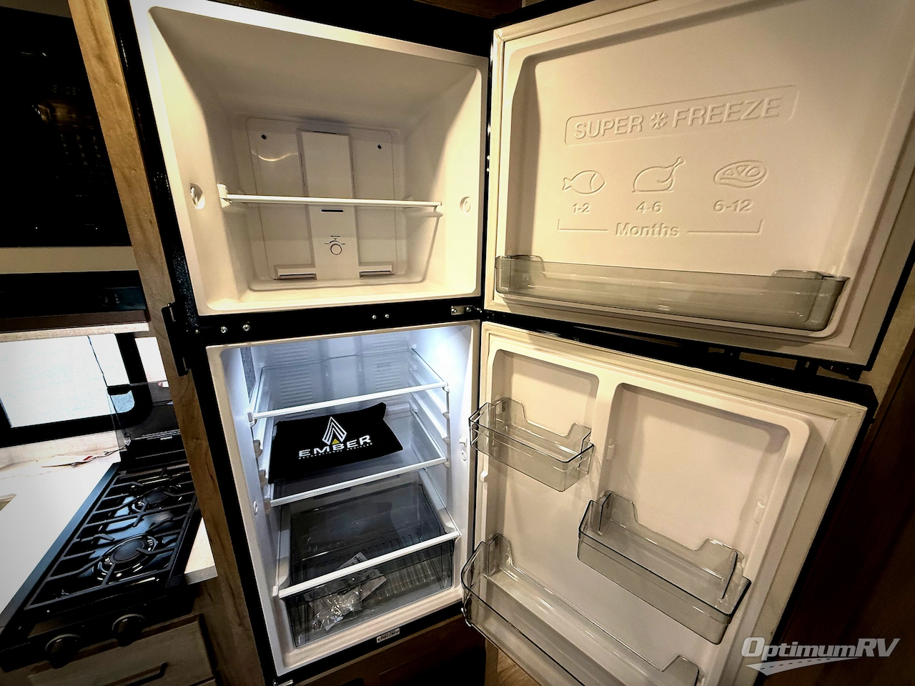 2026 Ember E-Series 19ETS Photo 10