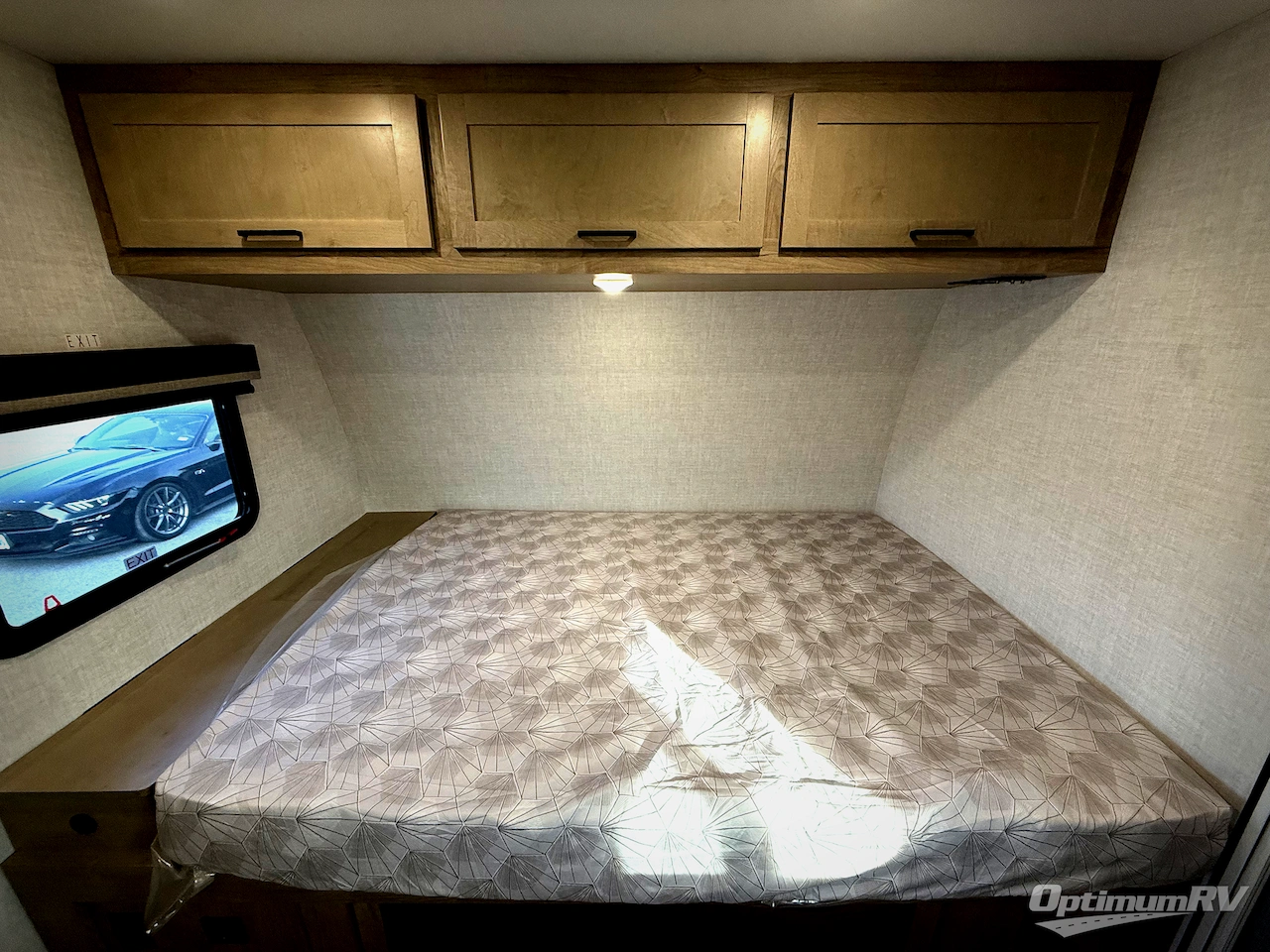 2026 Ember E-Series 19ETS Photo 16