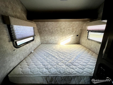 2018 Winnebago Towables Winnie Drop 1790 RV Photo 4