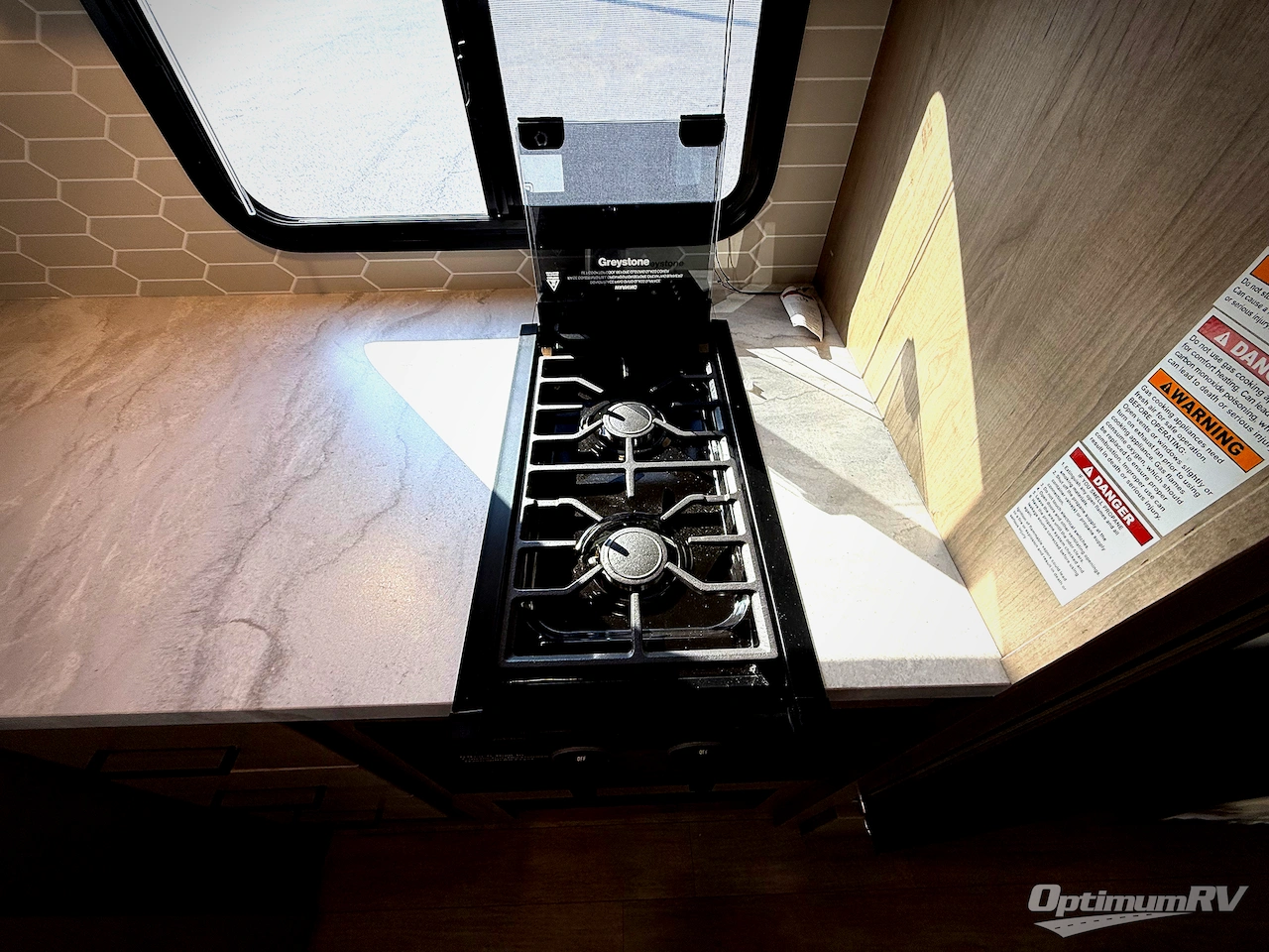 2026 Ember E-Series 26ETS Photo 7