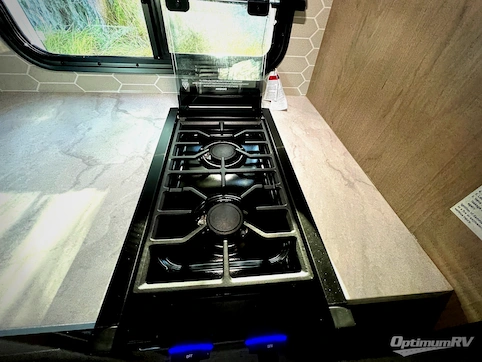 2026 Ember E-Series 22ETS RV Photo 3