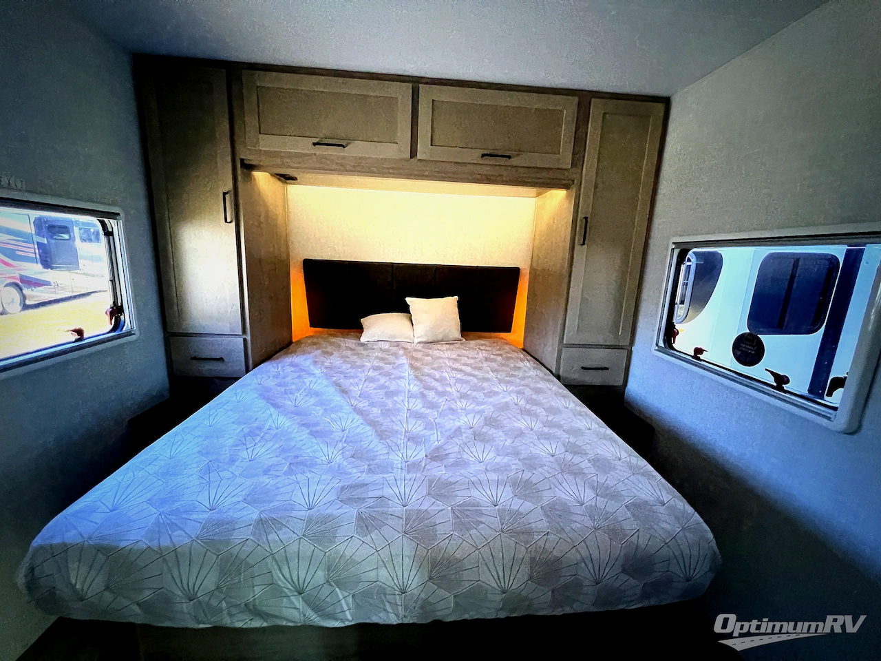 2026 Ember Touring Edition 2300MLL Photo 17