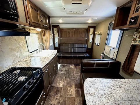 2019 Keystone Passport 239ML Express RV Photo 2
