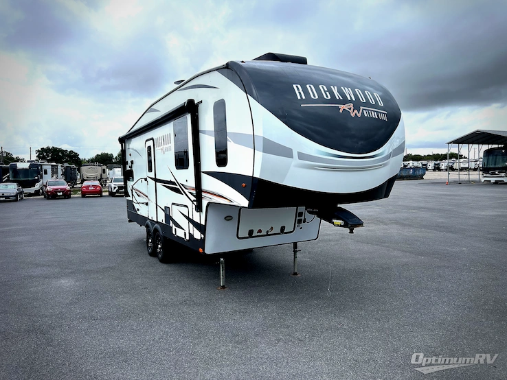 2022 Forest River Rockwood Ultra Lite 2442BS RV Photo 1