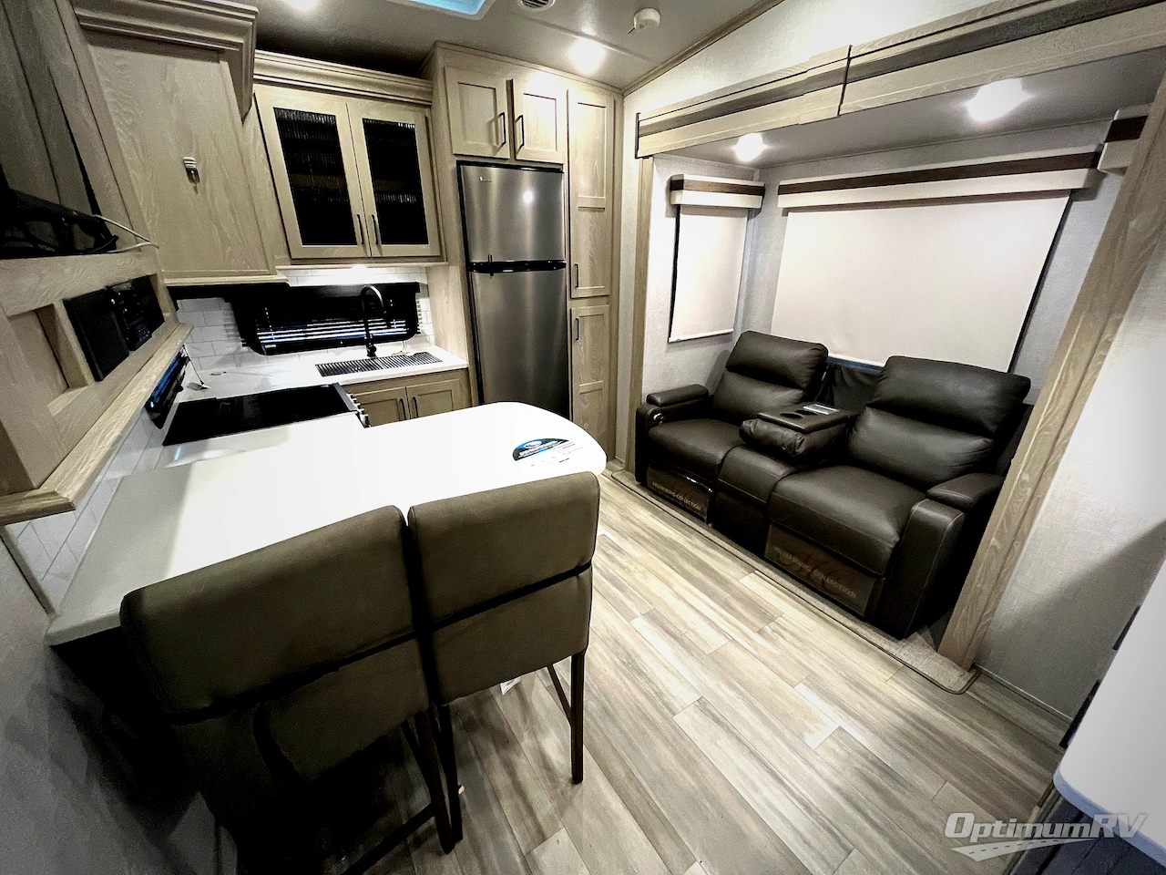 2022 Forest River Rockwood Ultra Lite 2442BS Photo 4