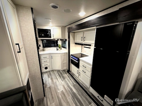 2024 Jayco Jay Flight 225MLS RV Photo 3