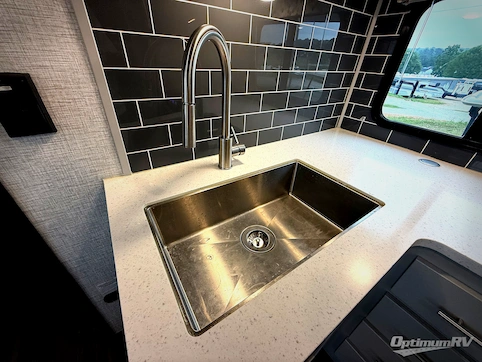 2021 Keystone Premier Ultra Lite 29BHPR RV Photo 3