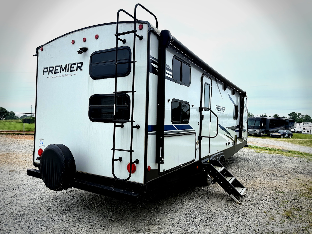 2021 Keystone Premier Ultra Lite 29BHPR Photo 2