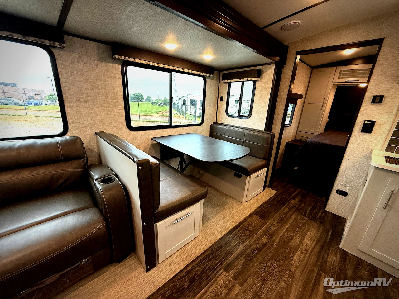 2021 Keystone Premier Ultra Lite 29BHPR Photo 9