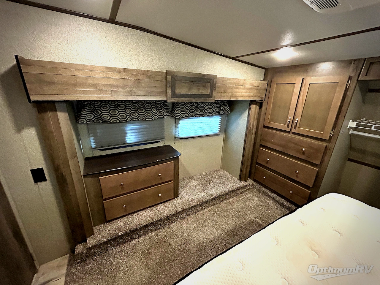2018 Keystone Sprinter 3551FWMLS Photo 26